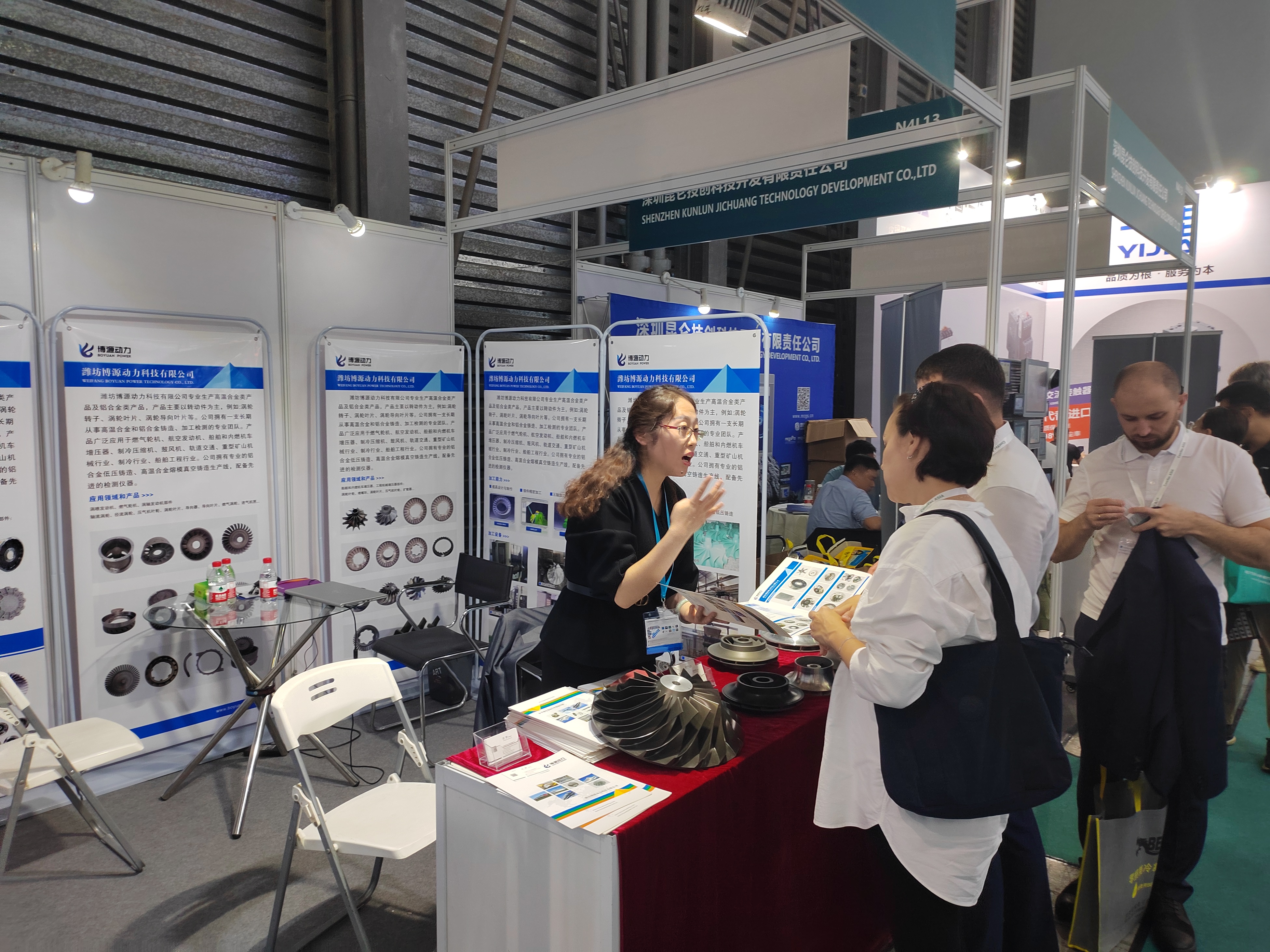 f76a8a302bac13c33dcb722d6a2e4b7